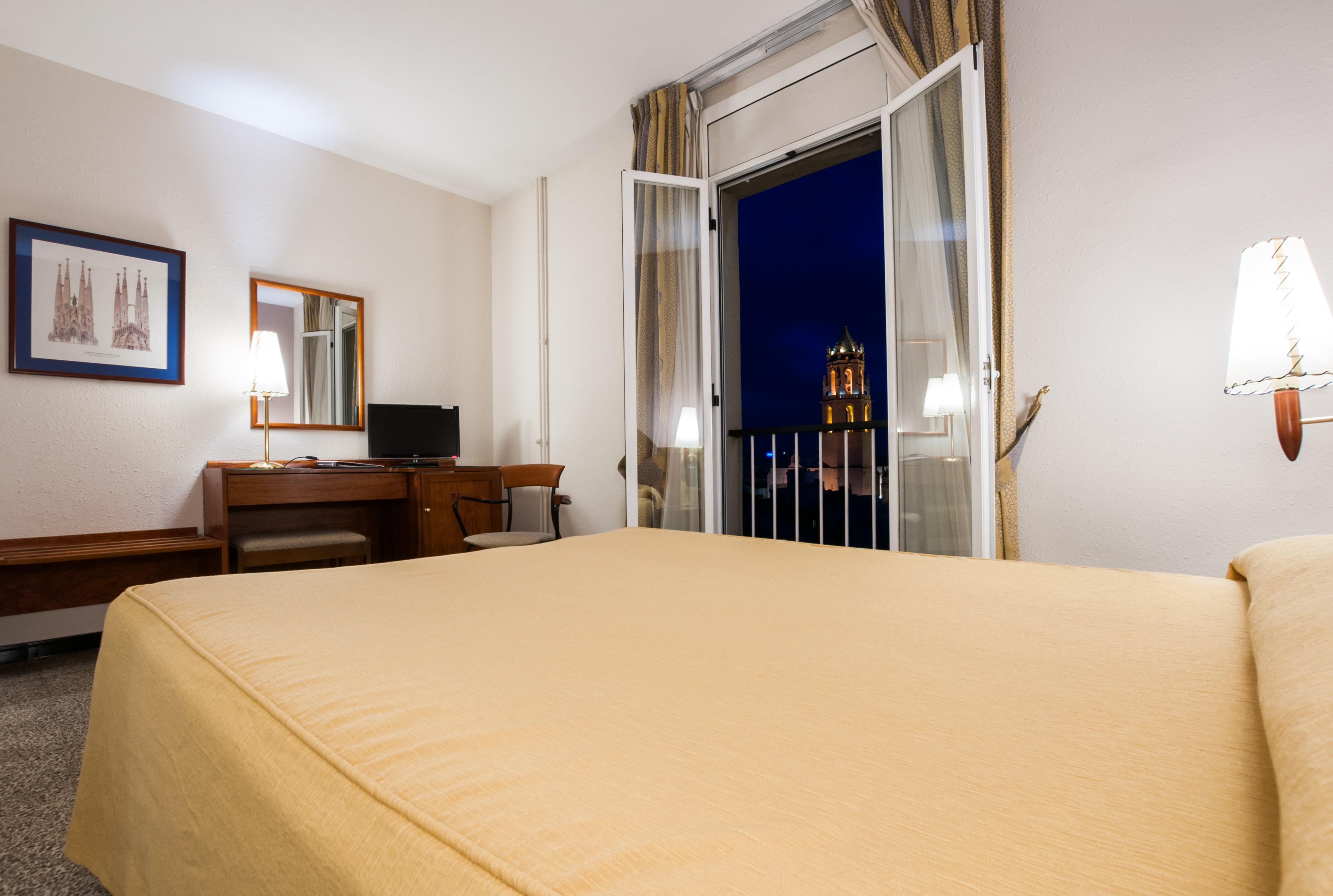 Gaudi Hotel 3*