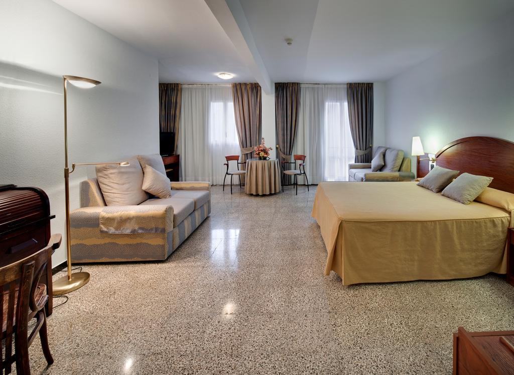 Hotel Gaudi Reus